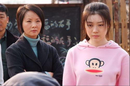 樱桃红之袖珍妈妈电视剧全集在线观看,温馨家庭剧，演绎母爱力量与成长历程  第3张